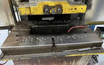 Used 1990 KOMATSU OBS 60-3 Gap Frame (OBS) Presses Illinois US | BLUMBERG MACHINERY COMPANY #1332376