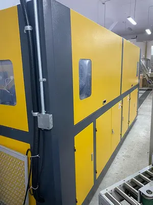 Water-Blow Molding Machine