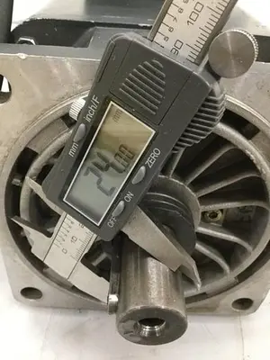 USED SIEMENS 1FT5074-0AC01-2-Z
