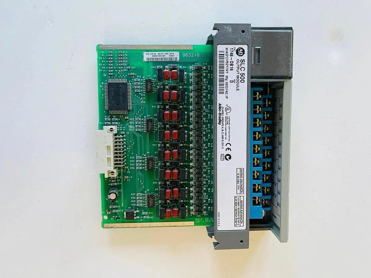 Allen Bradley 1746-OB16 SLC 500 16 Channel 24V Output Module #K-394