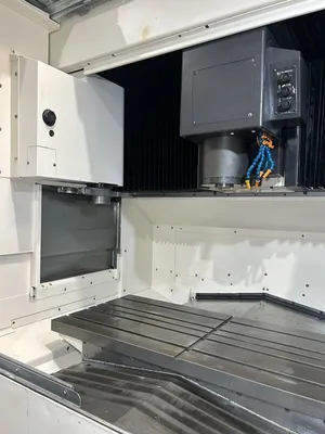 Used 2016 OKUMA GENOS M560-V Vertical Machining Centers California US | MachineStation #1466718