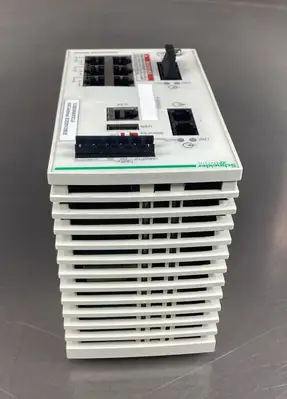 USED Schneider Electric TCSESM083F2CU0