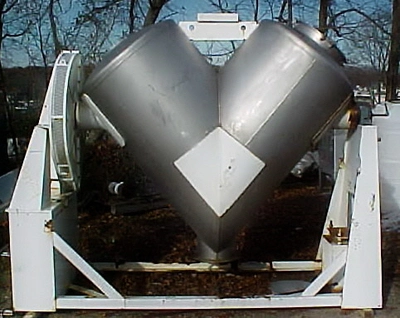 USED PATTERSON KELLY 75 CUBIC BLENDER TWIN SHELL BLENDER