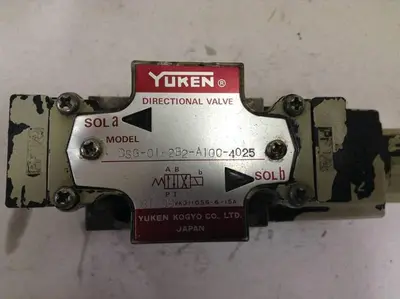 USED YUKEN DSG-01-2B2-A100-4025