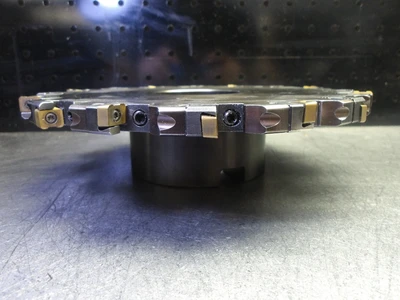 Carboloy 8" .5" Slot Milling Cutter 1.5" Arbor R335.18-08.00-047-15-16 (LOC1262B)