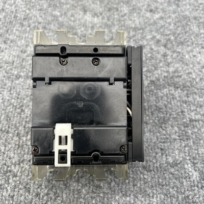 Used Fuji EA33 20A Circuit Breakers California US | Davliegogo LLC #1706567