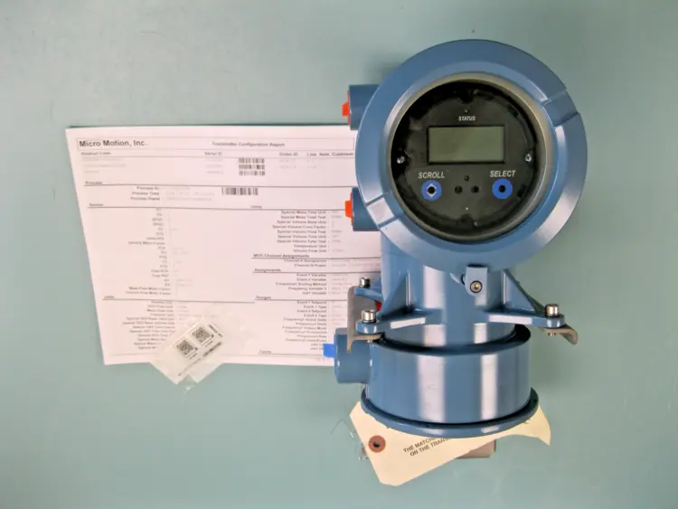 New | in-Stock Micromotion 2700 C12 AB AEAZZ Sensors New Hampshire US | Bitter End Trading #1452746