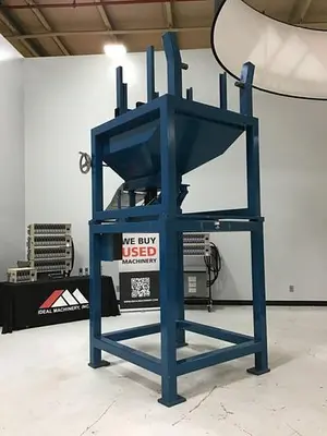USED METAL FABRICATOR 48X43 / VSB