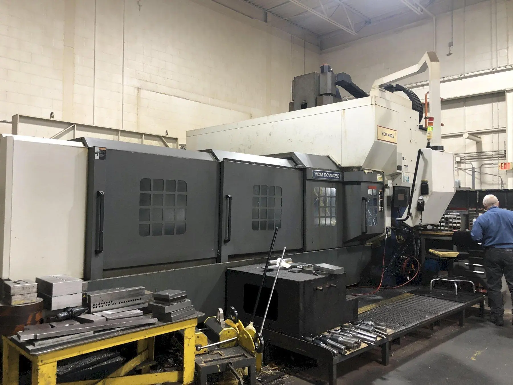 USED 2008 YCM DCV 4025B