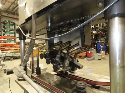 Stainless Bottle Capping Torque Machine Bottle Conveyor