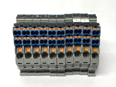 USED PHOENIX CONTACT POTENTIAL DISTRIBUTORS 3270221 LOT OF 10