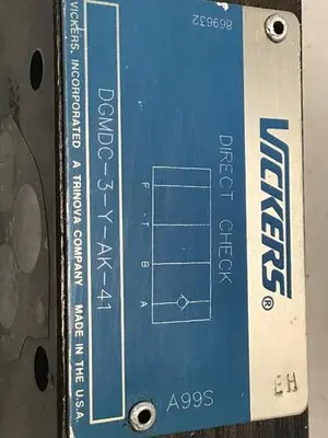USED VICKERS DGMDC3YAK41