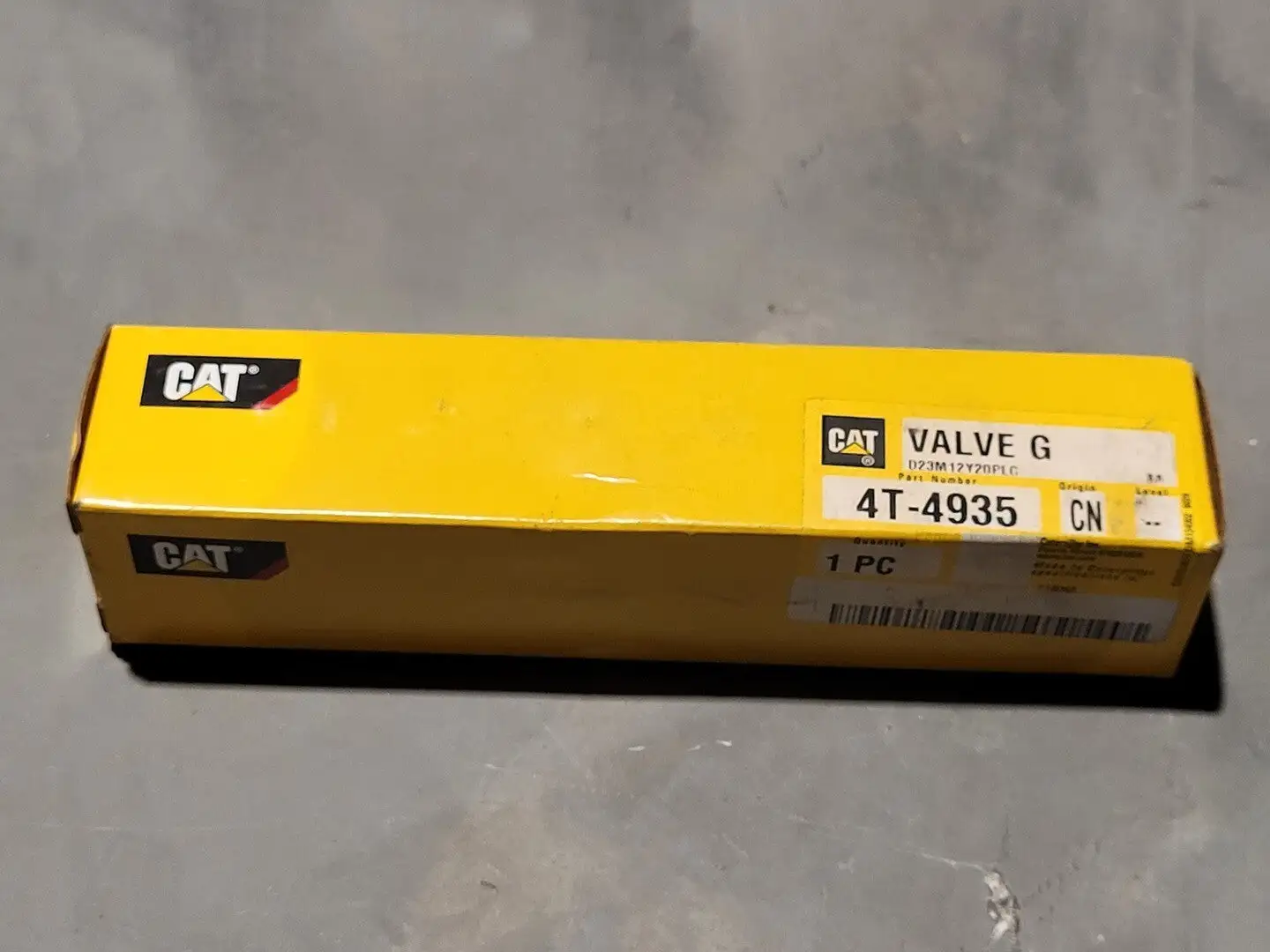 NEW CATERPILLAR 4T-4935