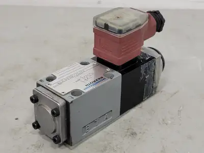 NEW MANNESMANN REXROTH 4WE6D51/BG24NZ55L