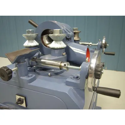 Oliver Round Rod Milling Machine – 7660