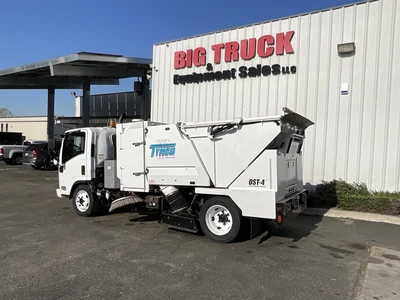 Used 2014 ISUZU NPR Street Sweeper California US | Big Truck & Equipment #1412195