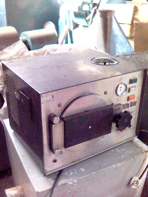 9.5L S/S Little Sister Autoclave Type 51