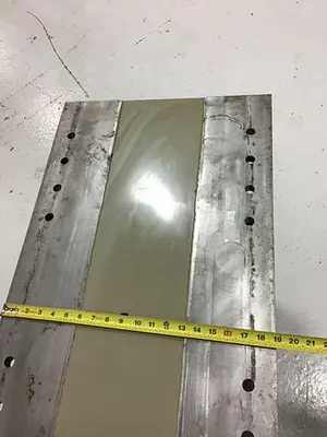 USED SEPRO 32X22 ROBOT STAND