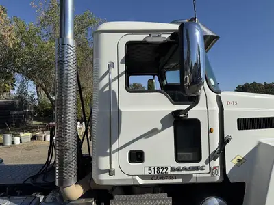 Used 2013 MACK PINNACLE CHU613 Conventional trucks California US | Ben Kaplan Equipment #1490085