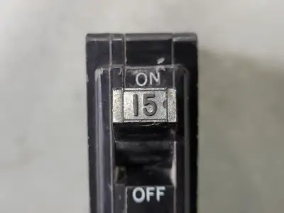 USED SQUARE D QOT115