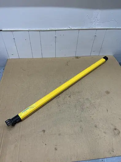Used KEYENCE KEYENCE SL-V111FM-R Misc Electrical & Power Parts | ND Industrial Surplus #1214897