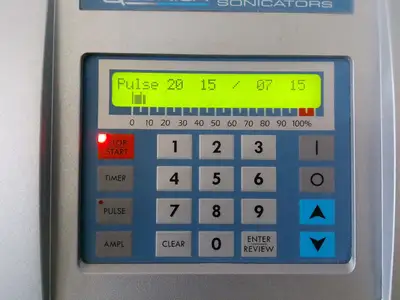 Qsonica Q125 Sonicator Homogenizer w/ Sound Enclosure