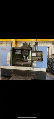 2008 DOOSAN MV-4020D Vertical Machining Centers | 520 Machinery Sales LLC (2)