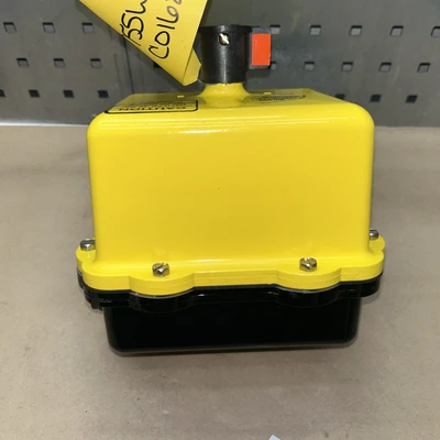 Flowserve Series 75 10P755WD2120A C0168 Actuator NNB Or Manual + Warranty