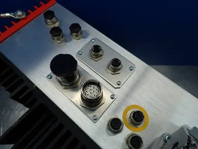 NEW SEW SERVODRIVE PHC21AA075M1E31A00