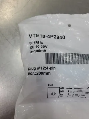 SICK VTE18-4P2940 Photoelectric Sensor, 10-30VDC. 5E-36/3