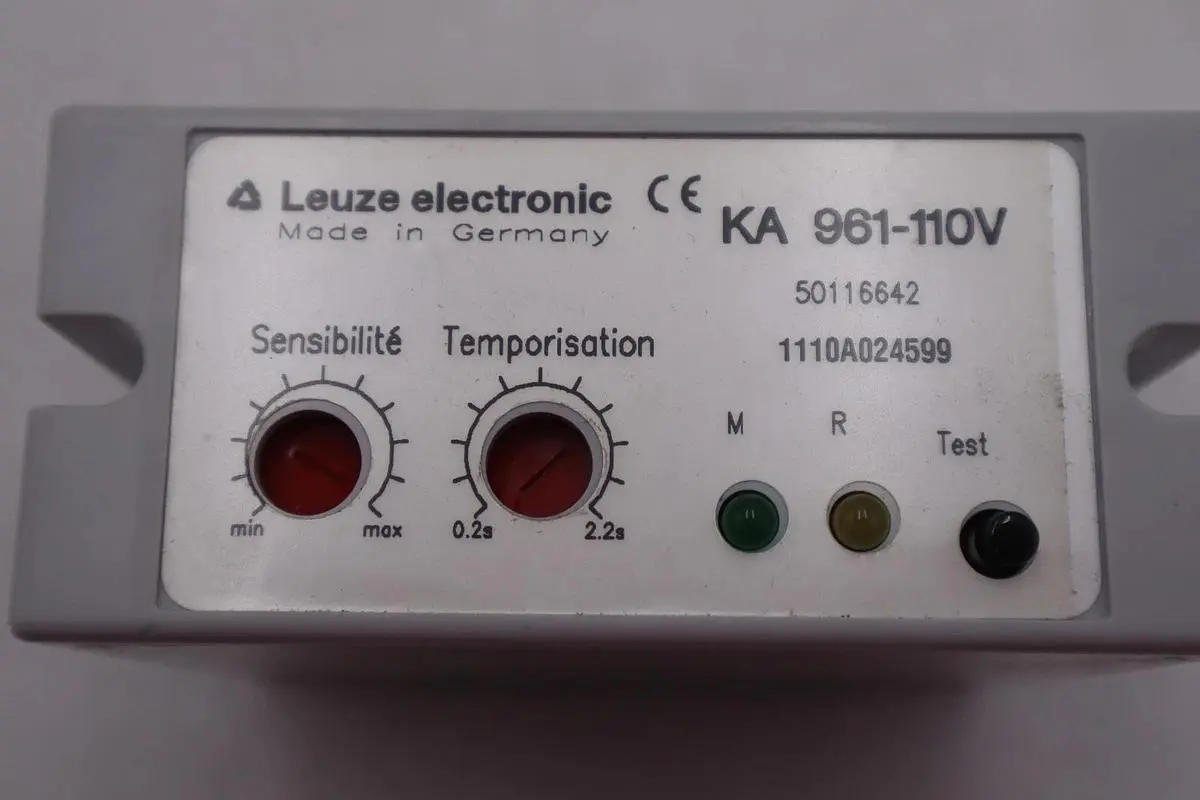 Leuze Electronic Amplifier Model No. KA 961-110V 50116642 1110A024599 #K-1751