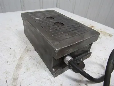 MAGNA-LOCK HG610F Magnetic Machinist Grinding Chuck Tool 110VDC .3A Lot/1