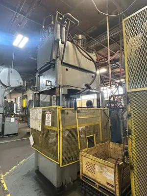 1988 GREENERD 4D-150 Hydraulic Press | ListingHippo (3)