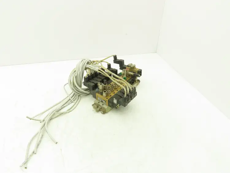 Used PNEUMAX _UNKNOWN_ Valves/Fittings | Arrow Industrial #613250
