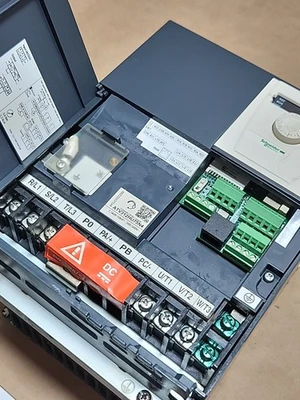 USED Schneider Electric ATV312HU75N4