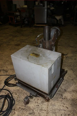 Hydraulic Mill Head Fixture