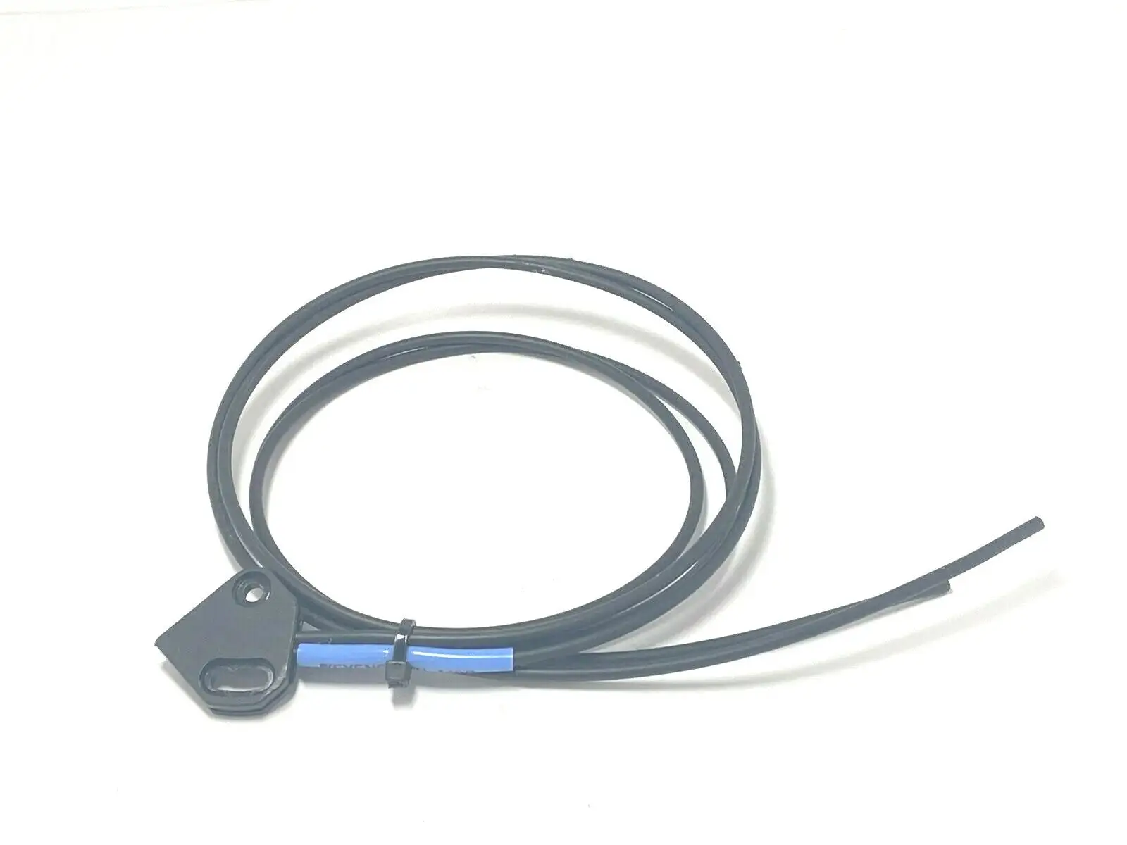 Used KEYENCE REFLECTIVE FIBER UNIT 10MM WIDE Misc Industrial Equipment | Maverick Industrial Sales #1113997