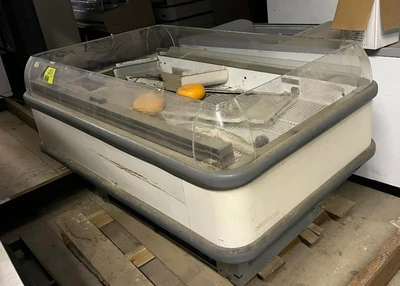 17-0106 Hussmann ISMRGG-5B Self Contained Island Cooler