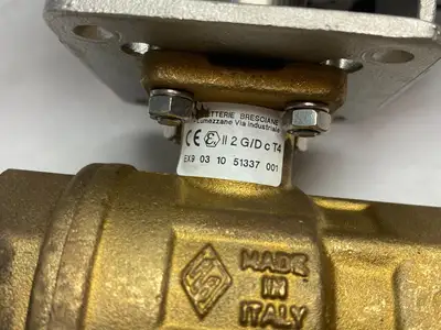 USED AIR-CON PNEUMATIC ACTUATOR W/ EX9 03 10 51337 001 BRASS BALL VALVE