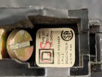 USED SQUARE D QO115