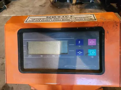 USED E-Z SCALE 4500 LB
