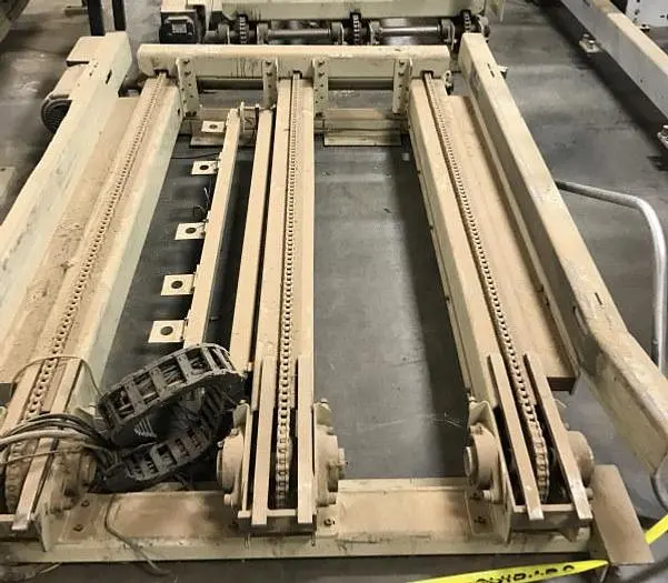 40 INCH x 80 INCH LONG 3-CHAIN CONVEYOR