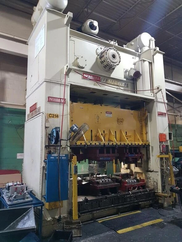 NIAGARA (Used) STRAIGHT SIDE, TWO POINT ECCENTRIC PRESS, 300 TON