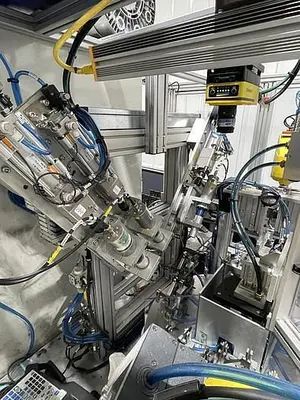 Used FANUC N95 FACE MASK NOSE CLIP FANUC ROBOTIC ASSEMBLE AND ATTACHING CELL BY ACE NEW 2020 Robotic Welding Cells | Harbor Machinery Inc. #1283352