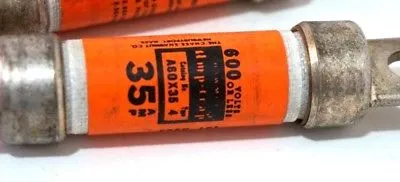 11 NEW AMP-TRAP A60X35 FUSES