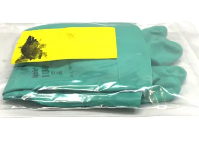 New | in-Stock Ansell AlphaTec Nitrile Chemical Gloves 13" 17 Mil Medium LOT OF 12 Gloves Michigan US | Maverick Industrial Sales #1395395