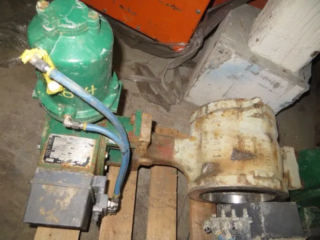 USED Fisher V100