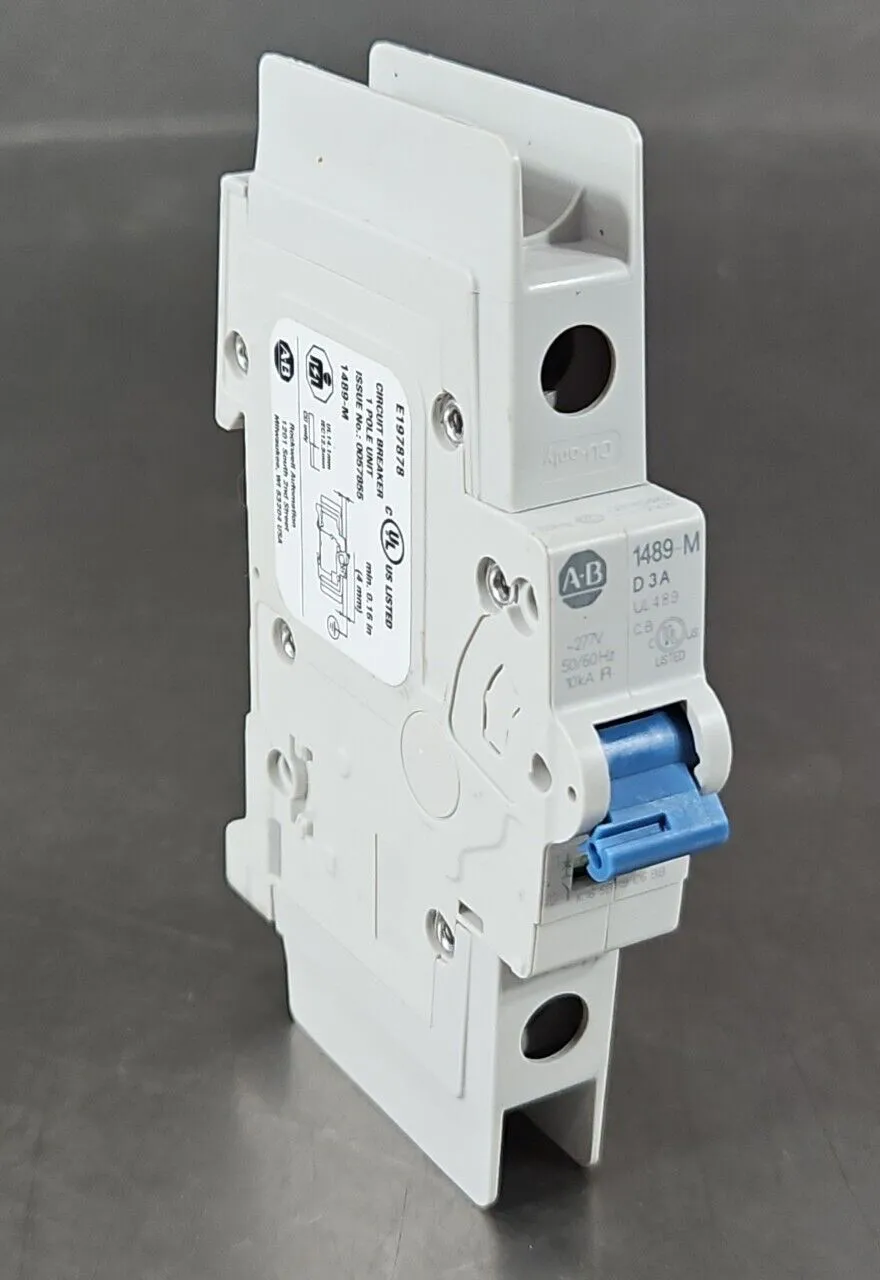 Allen Bradley 1489-M1D30 Ser D. Circuit Breaker. 4E-21