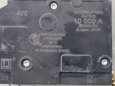 60 Amp, 3 Pole, 240 volts Circuit Breaker