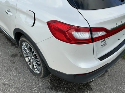 USED 2016 LINCOLN MKX